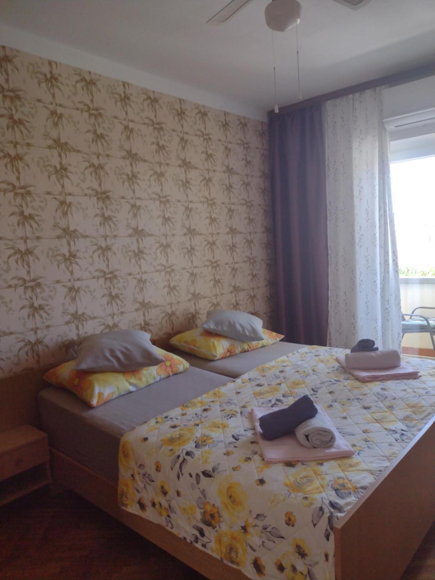 Apartmani Alen Dinjiška Exterior foto